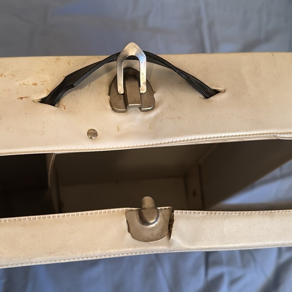 The world of Barbie doll case - Picture 6 of 8